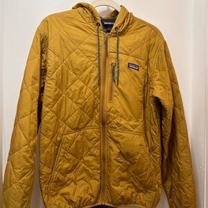 Patagonia Men’s Diamond Quilted Bomber Hoody